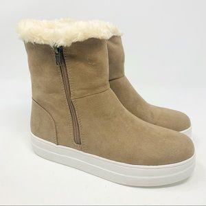 Mia Women’s Merion Faux Fur Trim Grey Sneaker Boot